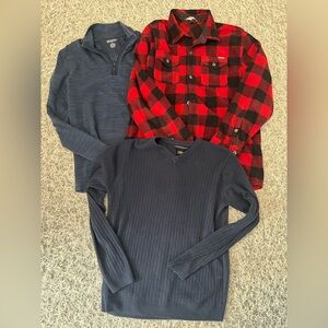 Men’s Bundle Eddie Bauer Kenneth Cole Red Plaid and Navy Sweaters